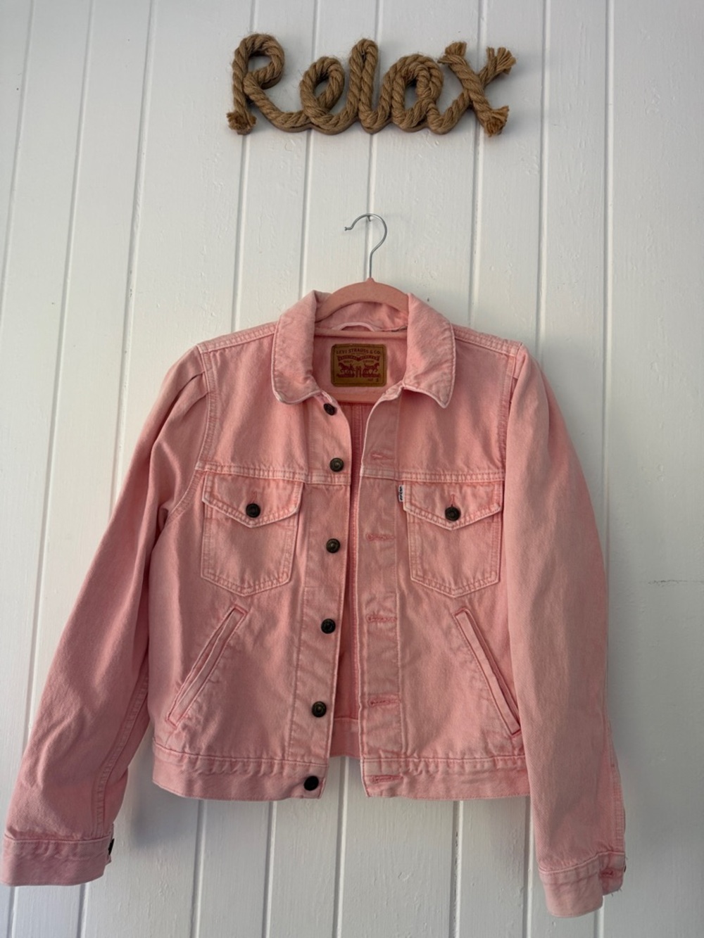 Levi’s Pink Denim Jacket with Puffed Sleeves Small